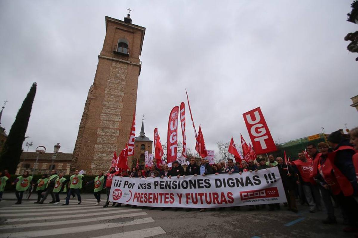 Manifestacin por unas pensiones dignas, en Alcal de Henares