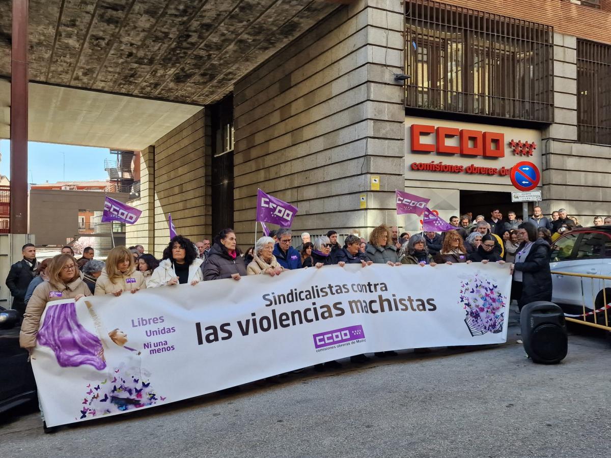CCOO Madrid se concentra en repulsa por los ltimos asesinatos machistas